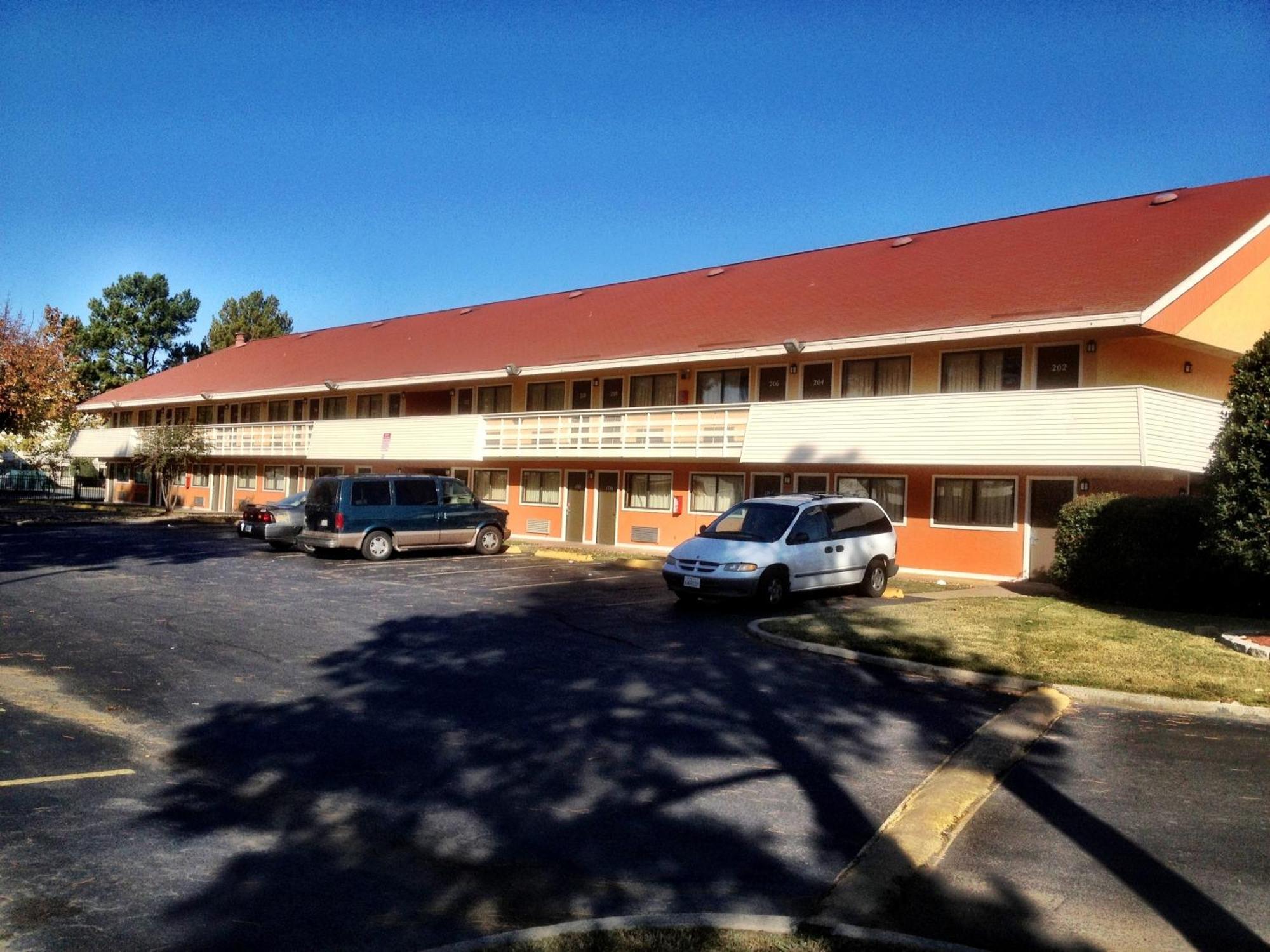 Americas Best Value Inn And Suites Little Rock Exterior foto