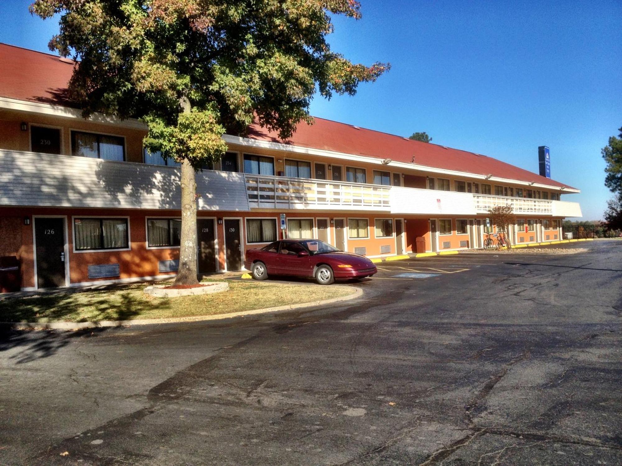 Americas Best Value Inn And Suites Little Rock Exterior foto